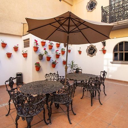 Suites Sevilla Puebla Buitenkant foto