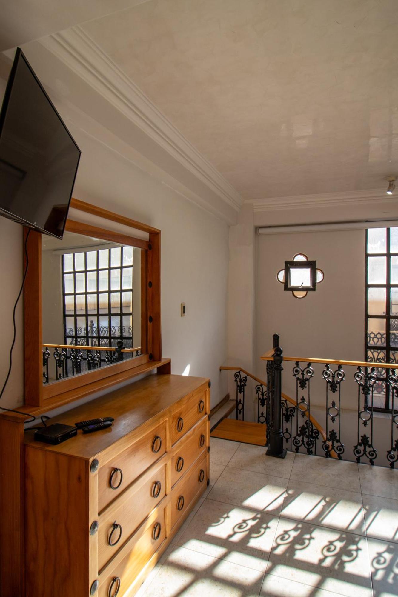 Suites Sevilla Puebla Buitenkant foto