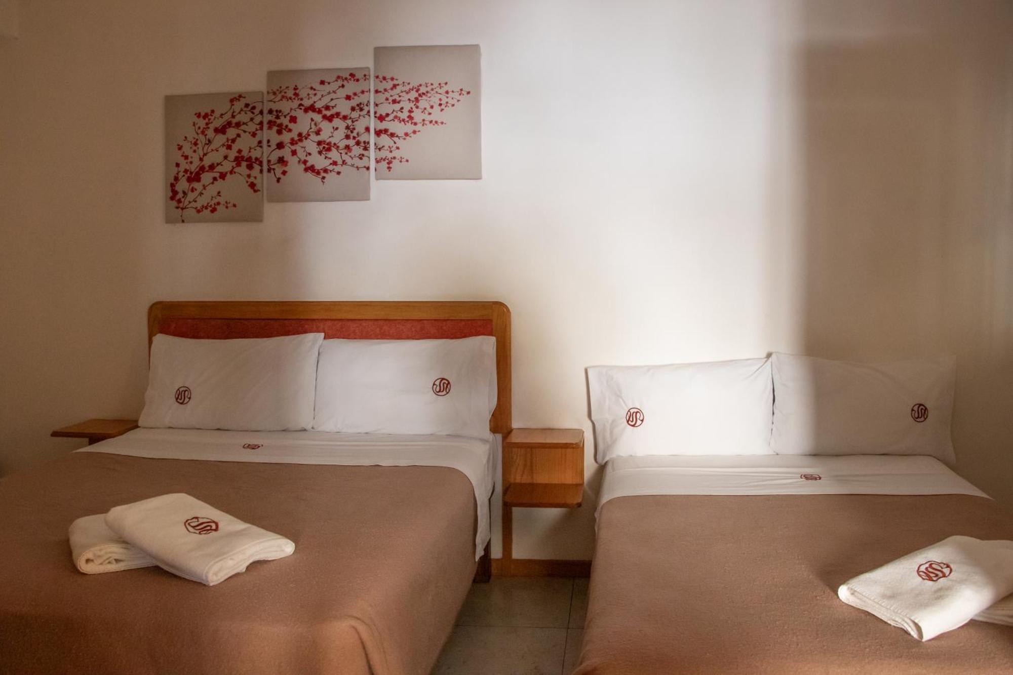 Suites Sevilla Puebla Buitenkant foto