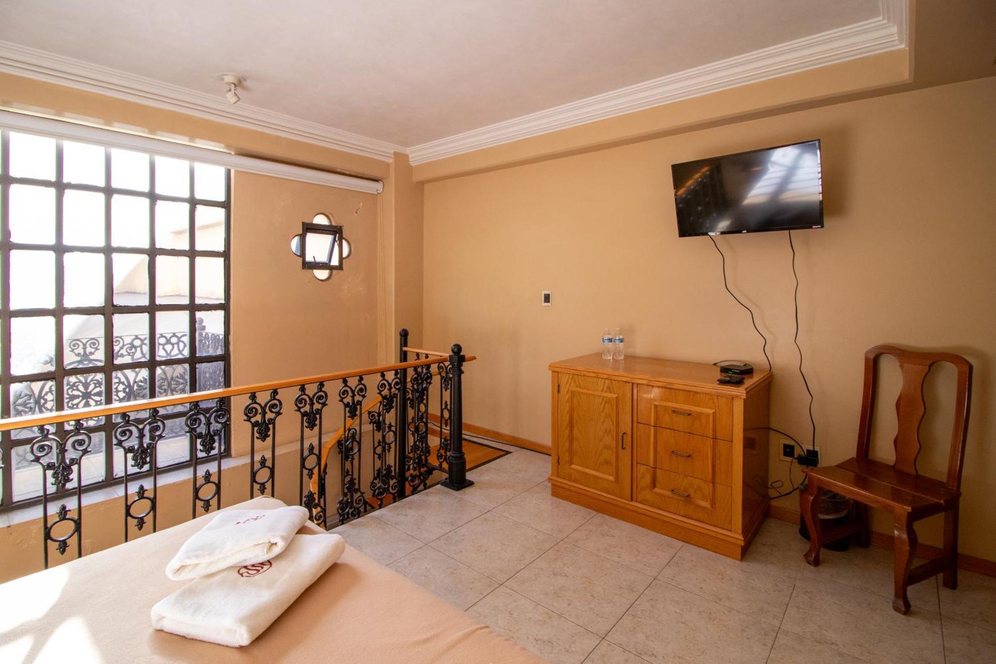 Suites Sevilla Puebla Buitenkant foto