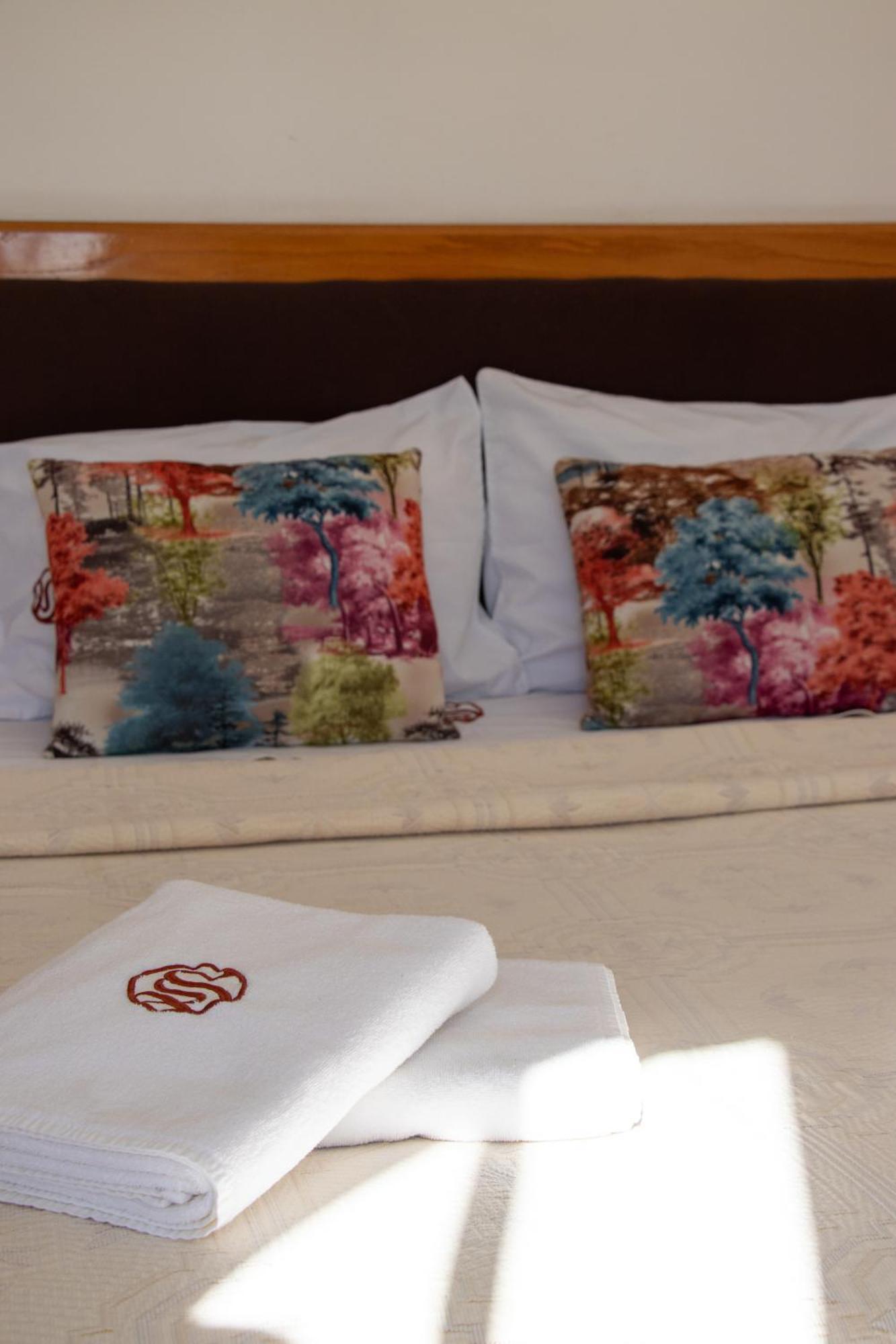 Suites Sevilla Puebla Buitenkant foto