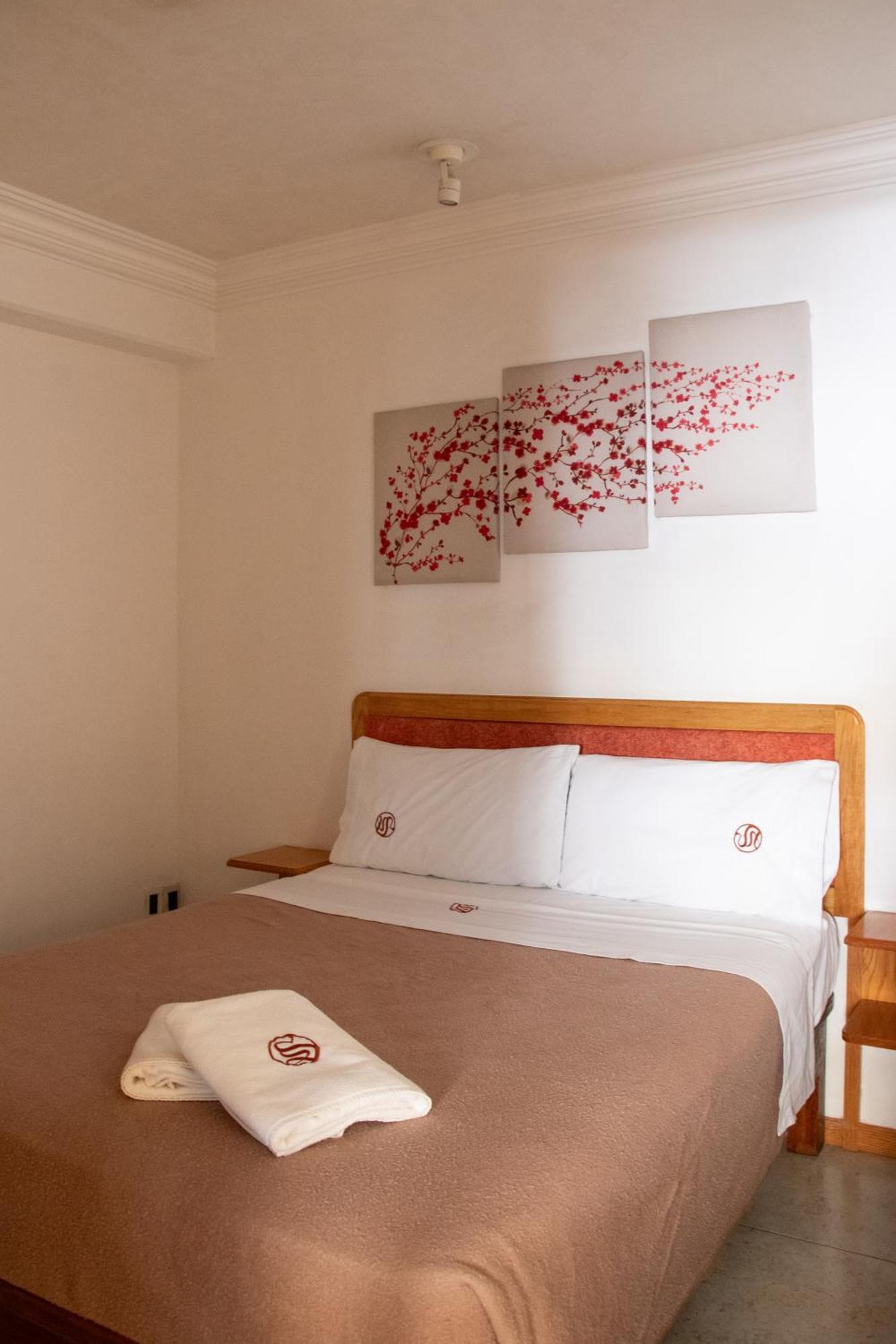 Suites Sevilla Puebla Buitenkant foto