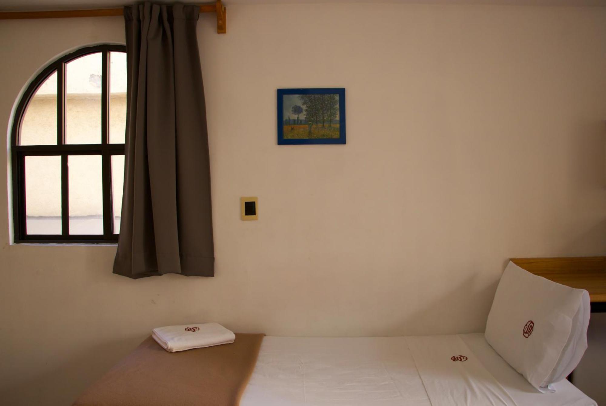 Suites Sevilla Puebla Buitenkant foto