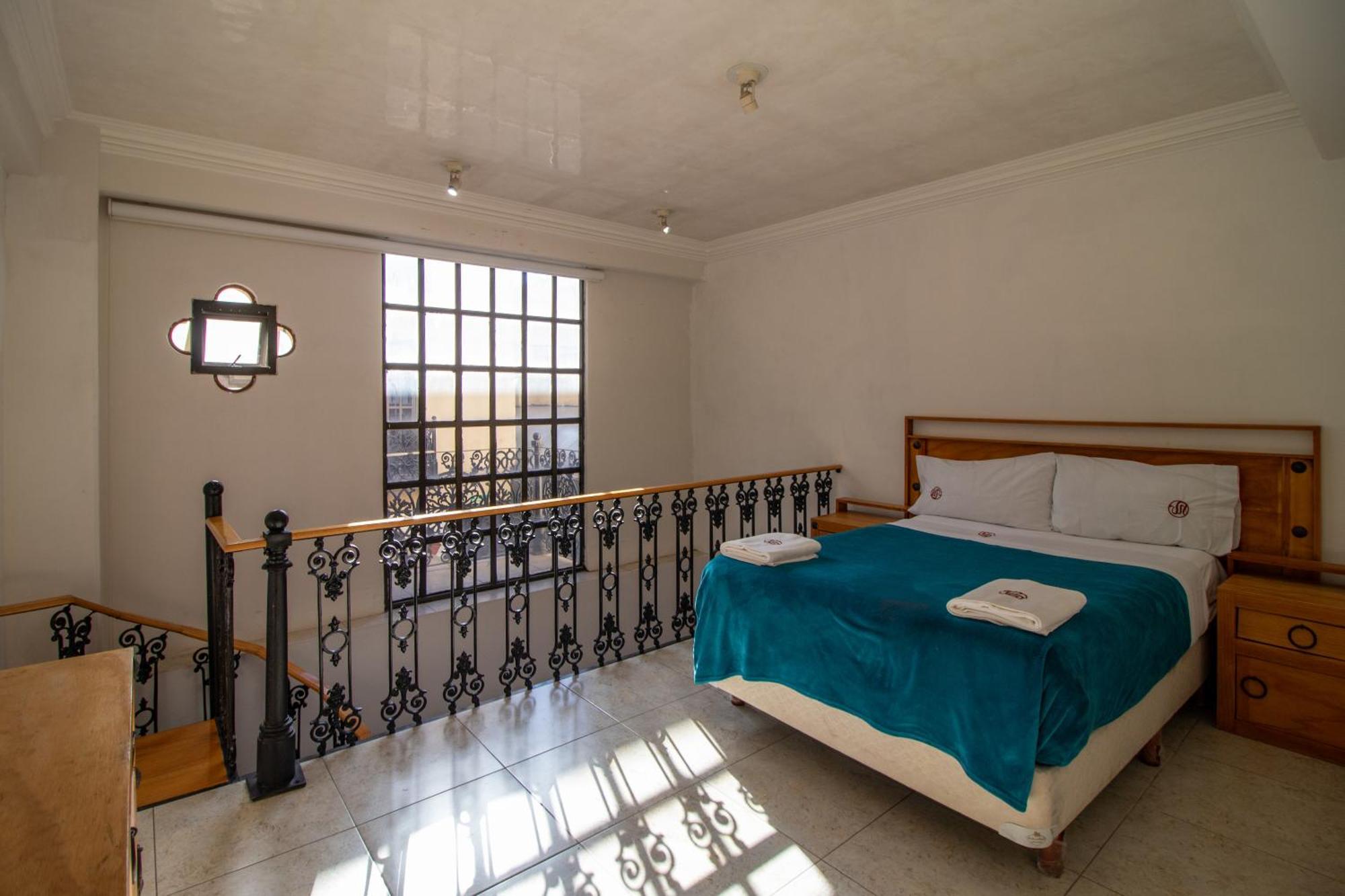 Suites Sevilla Puebla Buitenkant foto